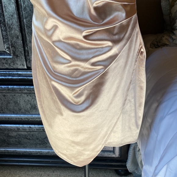 Iris Elegant Satin Dress - Picture 5 of 9